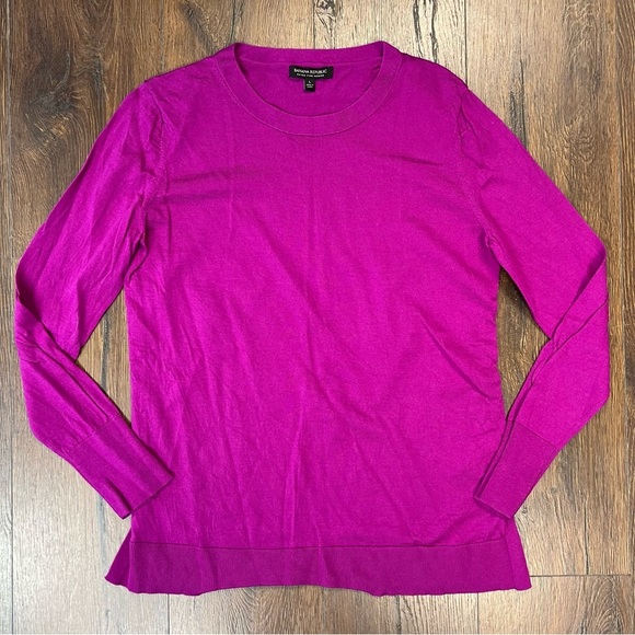 Banana Republic extra fine merino sweater SZ LG - Picture 2 of 6